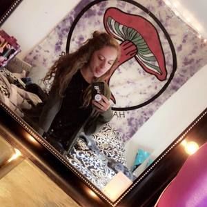 Meet your Posher, Hailey